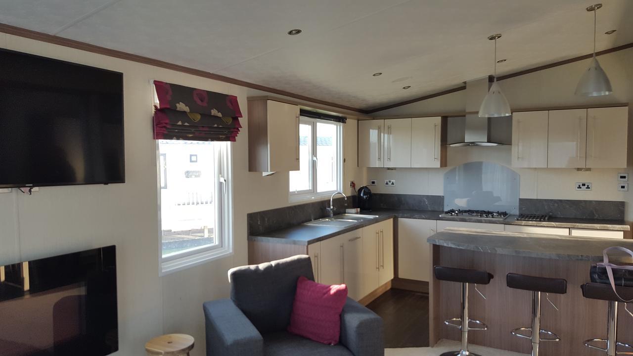 Luxury Lodge At Haggerston Castle Beal Екстер'єр фото