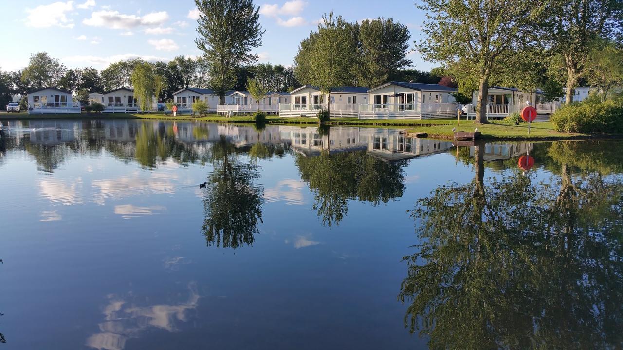 Luxury Lodge At Haggerston Castle Beal Екстер'єр фото