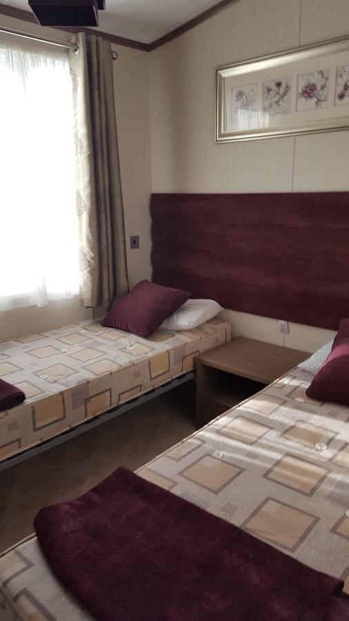 Luxury Lodge At Haggerston Castle Beal Екстер'єр фото