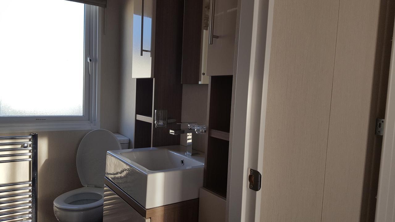 Luxury Lodge At Haggerston Castle Beal Екстер'єр фото