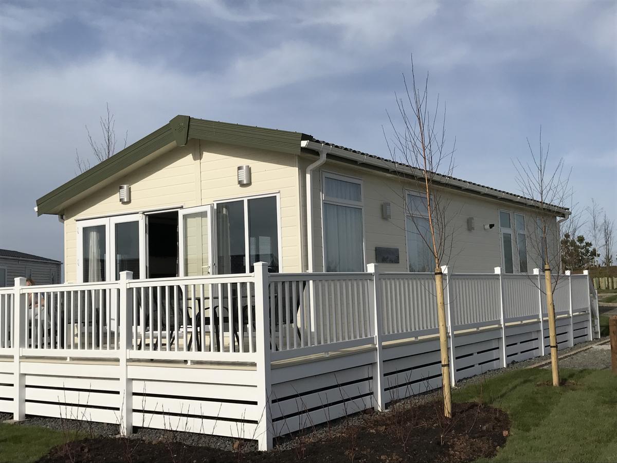 Luxury Lodge At Haggerston Castle Beal Екстер'єр фото
